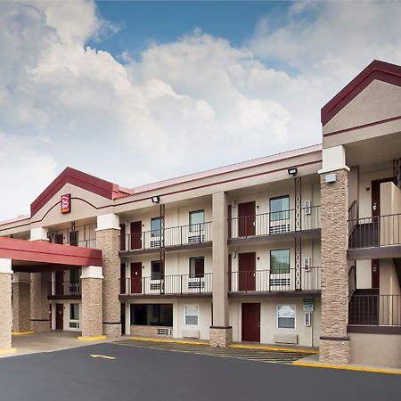 Red Roof Inn Plus+ Birmingham East - Irondale/Airport Экстерьер фото