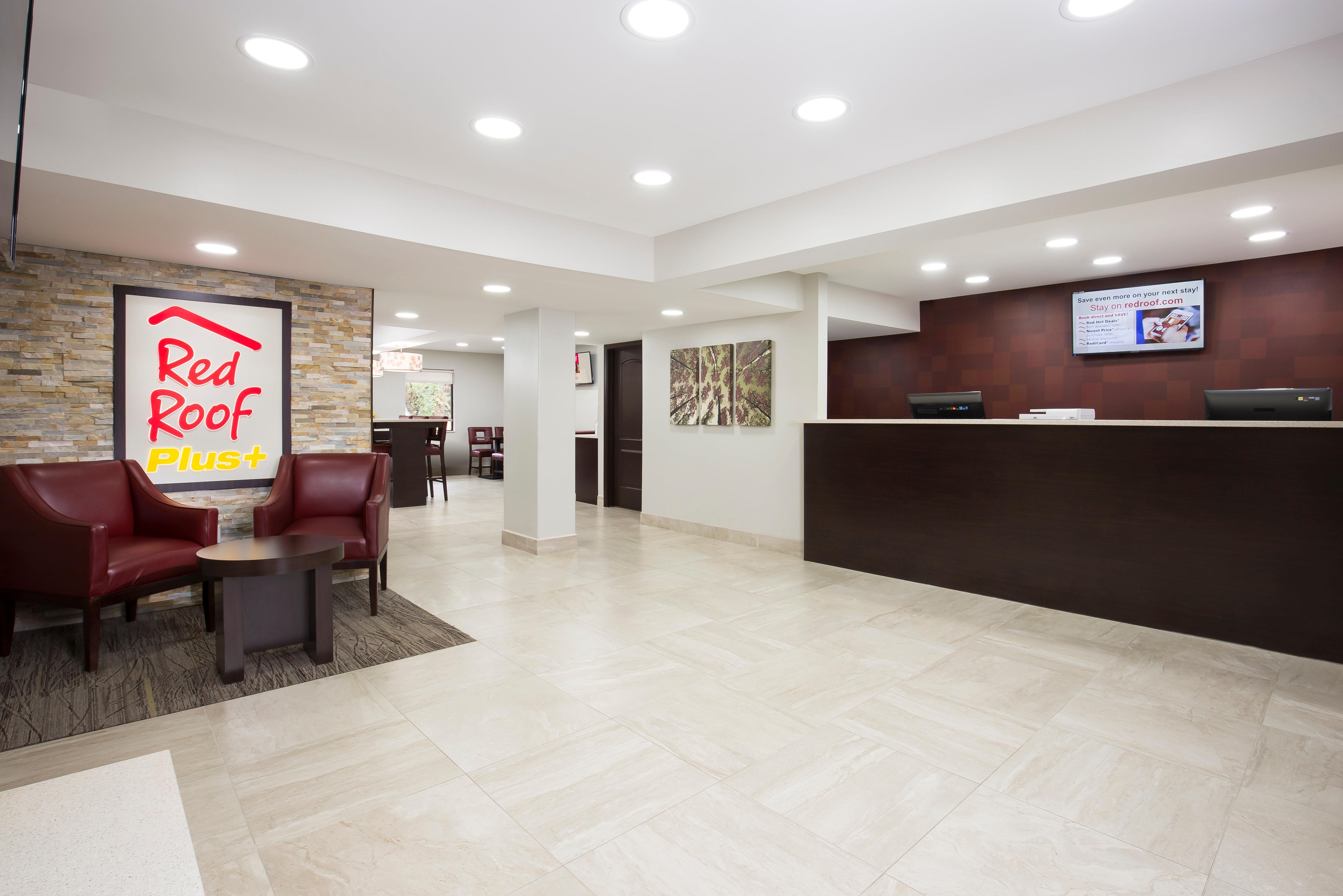 Red Roof Inn Plus+ Birmingham East - Irondale/Airport Экстерьер фото