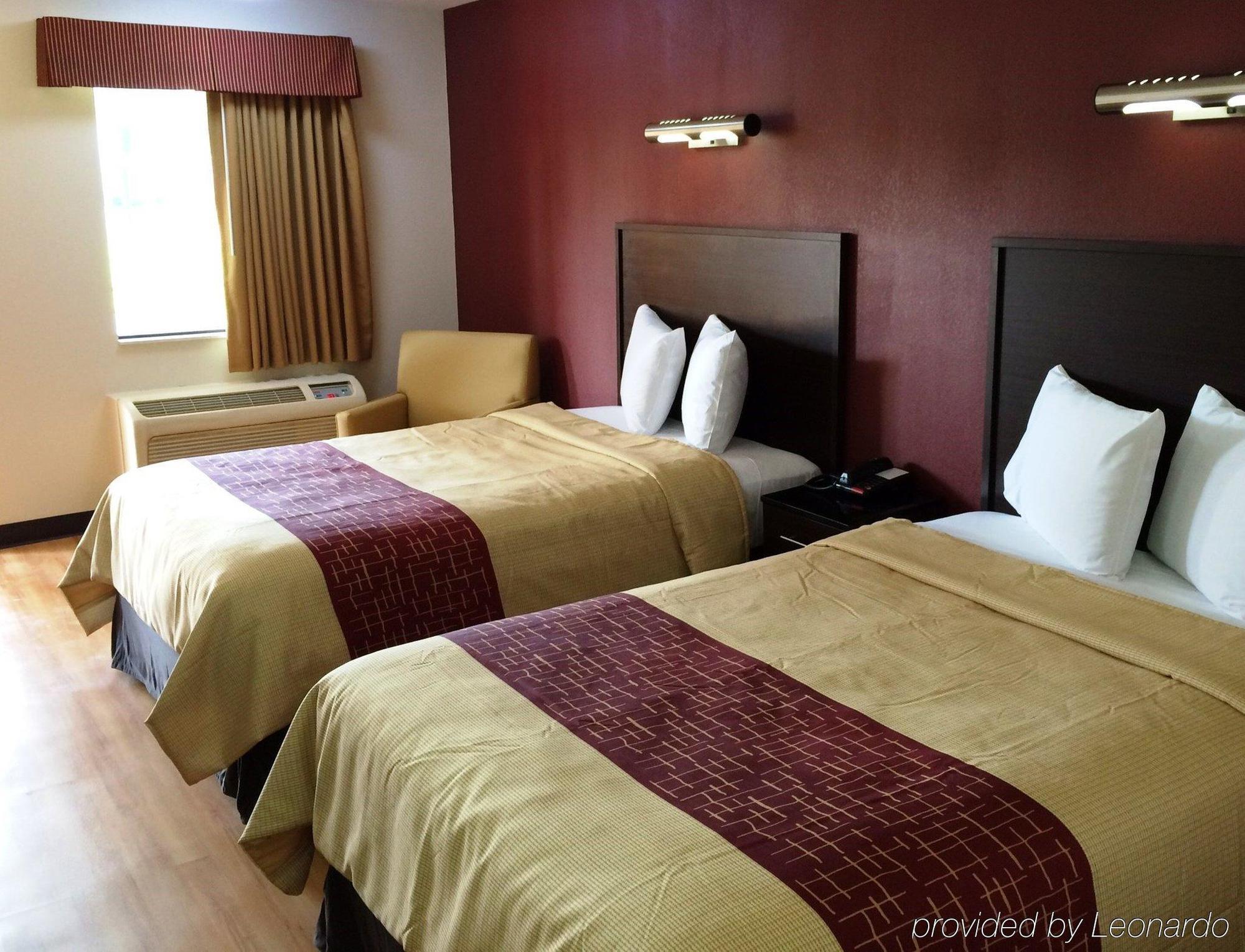 Red Roof Inn Plus+ Birmingham East - Irondale/Airport Экстерьер фото